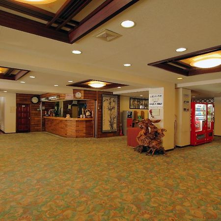 Hotel Araragi Яманути Экстерьер фото