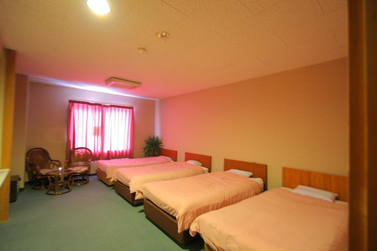 Hotel Araragi Яманути Экстерьер фото